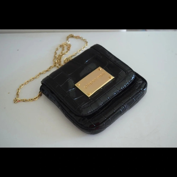 NWOT Gianni Bini small cross body bag - Picture 6 of 7